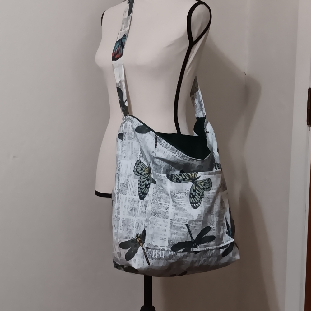 ToteBag - Picture 3 of 9